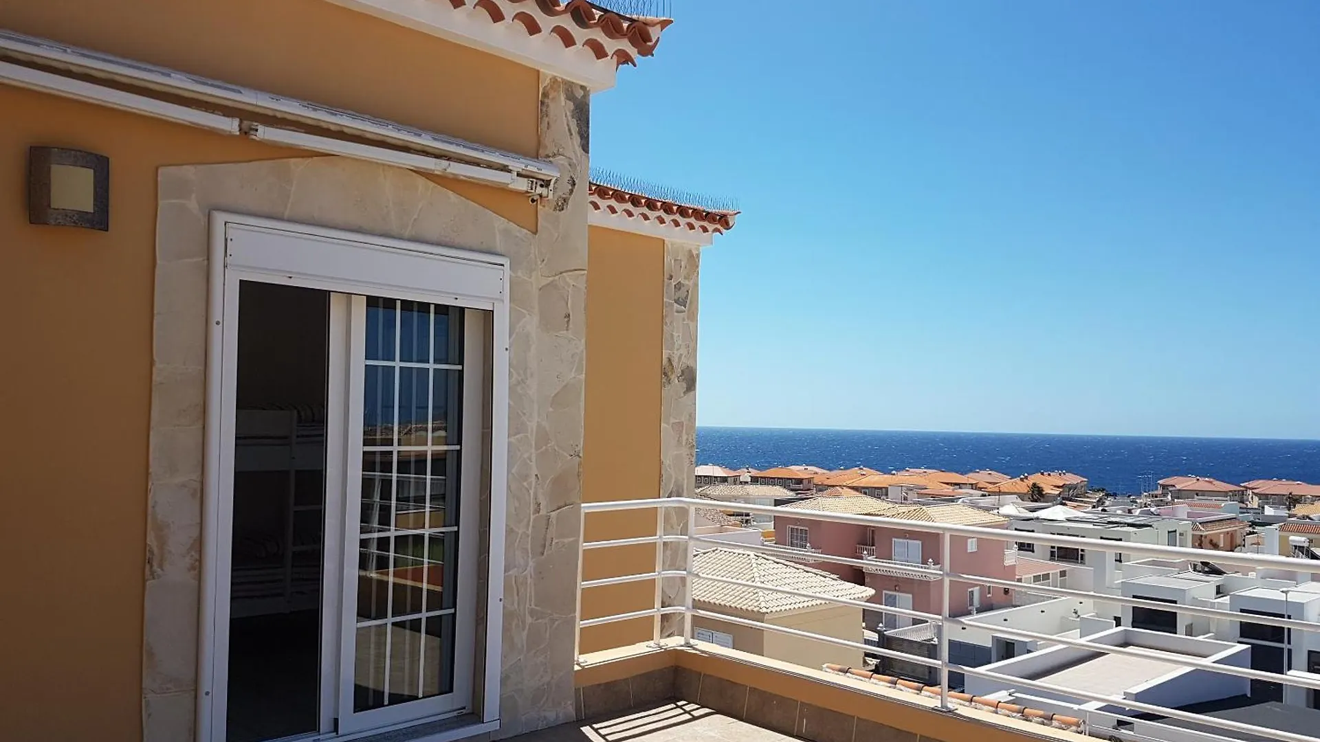 Lusardin Home El Medano  0*, El Medano (Tenerife) Spain